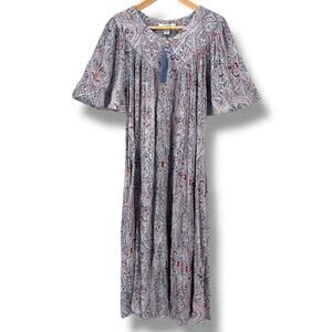 Go Softly Lightweight Crinkle Kaftan Patio Dress Size S Full Zip Paisley Purple